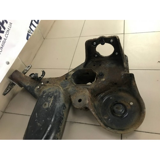 Балка задняя Peugeot 308 SW 2013-2021 1610827080